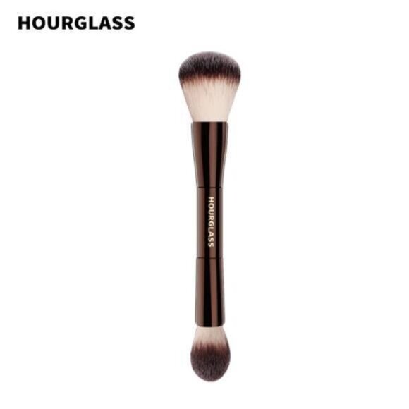 Hourglass Makeup Brush- No.17 Lighting Edit Brush Soft Fiber Hair Double Head - Picture 6 of 7